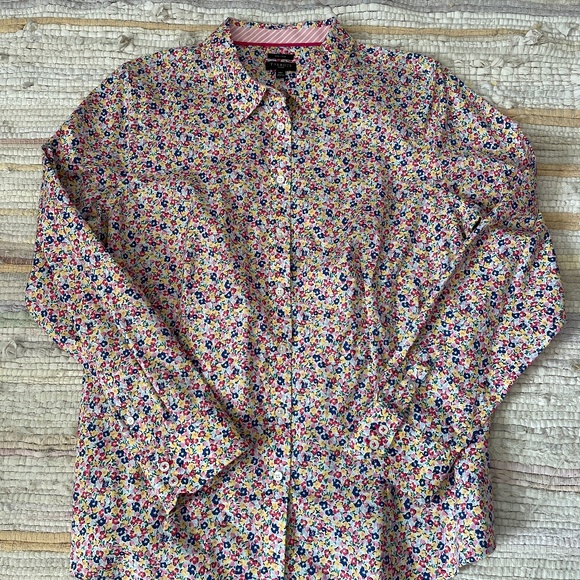 Talbots Petite Pink Floral Long Sleeve Button Down Shirt / Top Size 14p - Picture 1 of 7